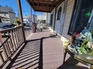 50 Moore St #1L, Winthrop, MA 02152
