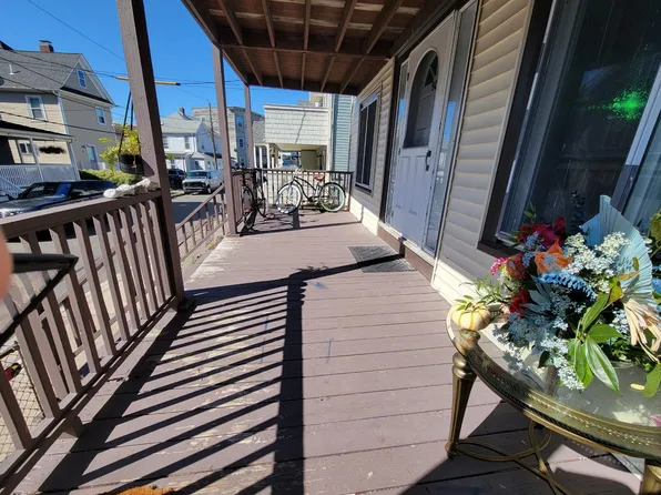 50 Moore St, Winthrop, MA