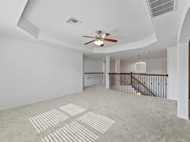 26422 Creston Woods Dr — Photo 24