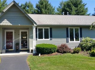 125 Pleasant View Ave APT 48, Smithfield, RI 02917