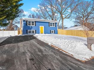 1402 Valley Creek Rd, Severn, MD 21144