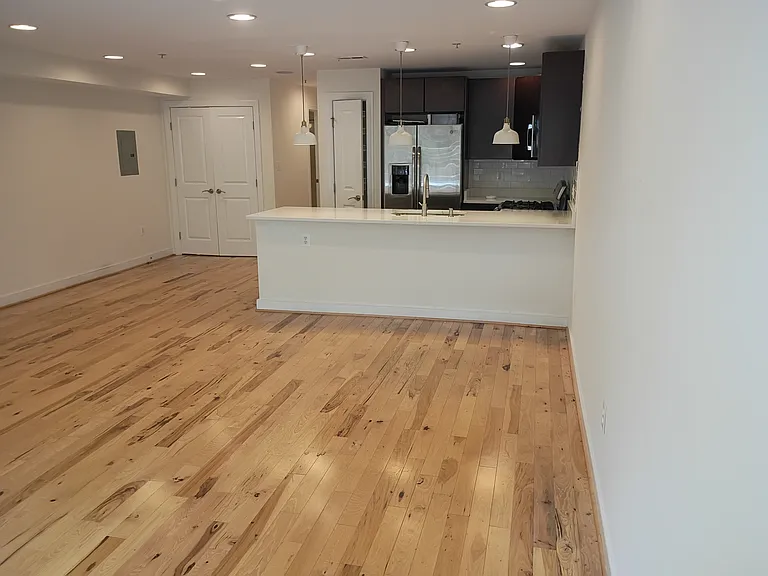2214 11th St NW #1 — Photo 6