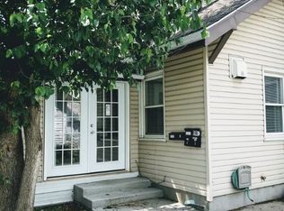 2712 Dean Ave, Des Moines, IA 50317