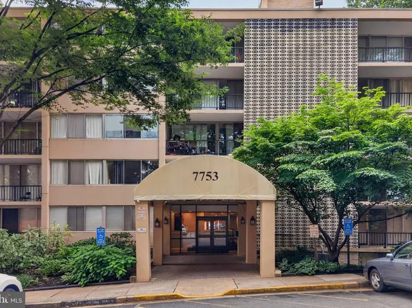 7753 Patriot Dr APT 54, Annandale, VA 22003