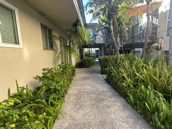 3410 Club Dr APT 1, Los Angeles, CA 90064