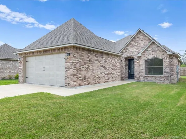 556 Sheila Dr, Sulphur, LA 70663