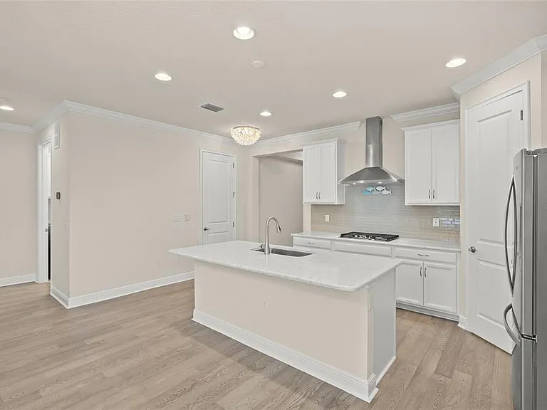 5690 Long Shore Loop — Photo 3