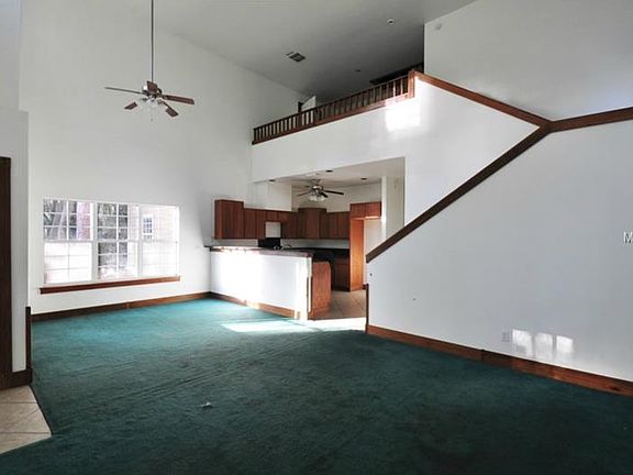 2nd image of 40933 W 5th Ave