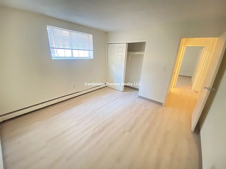 45 Elm St #13 — Photo 8