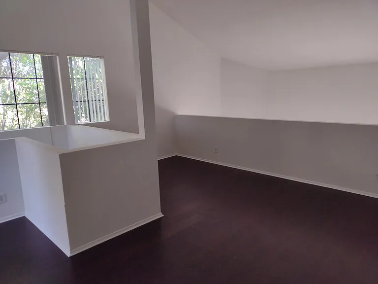 4343 Mammoth Ave #8 — Photo 14