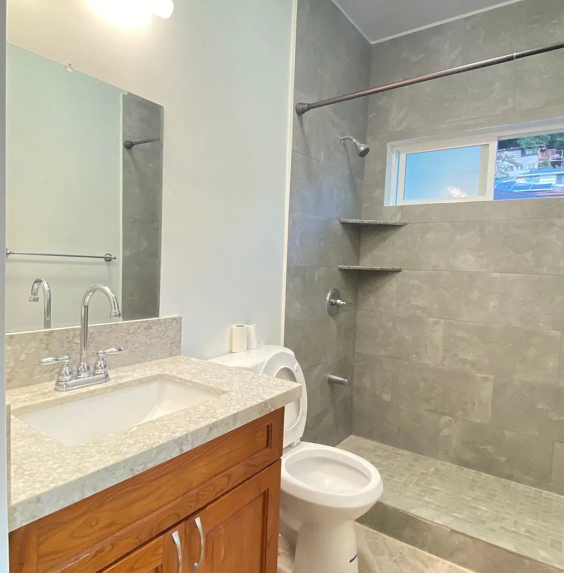 2 bed, 600 sqft, $2,350 — Photo 4