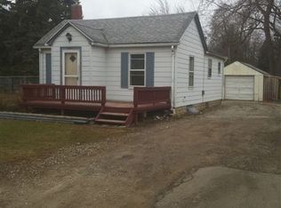 2901 Turner St, Lansing, MI 48906