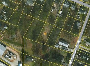 Palmer St, Greer, SC 29651