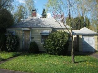 807 NE 2nd St, Gresham, OR 97030