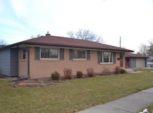 8526 W Crawford Ave, Milwaukee, WI 53228