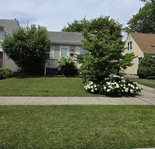 28834 Rush Ave Photo 1