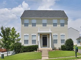 13806 Tartan Hills Pkwy, Bristow, VA 20136
