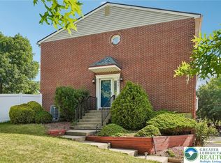 1899 Georgia Dr, Whitehall, PA 18052