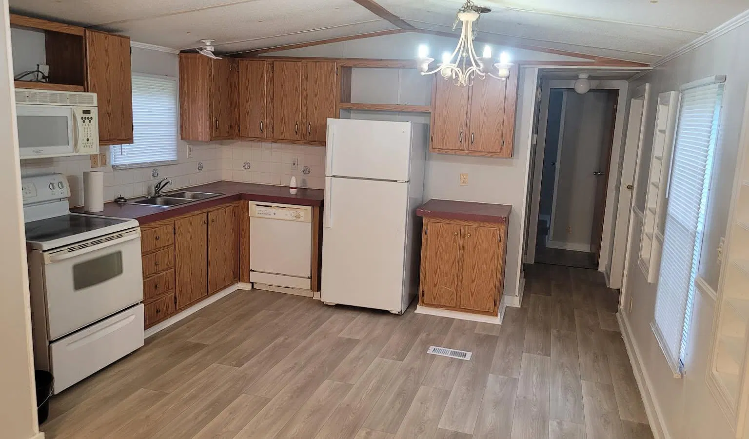 2 bed, 1120 sqft, $1,750 — Photo 4