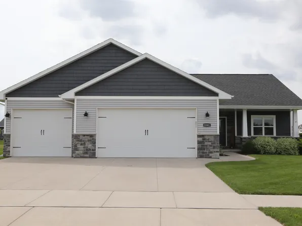N9381 Mulholland Ln, Appleton, WI 54915