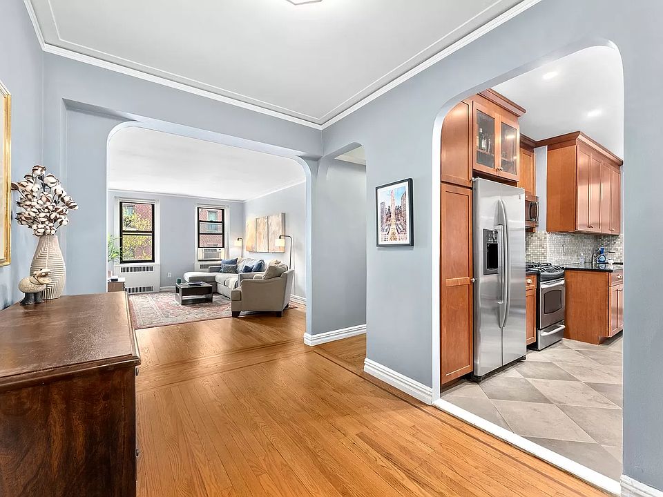 1st image of 350 E 77th St APT 4N