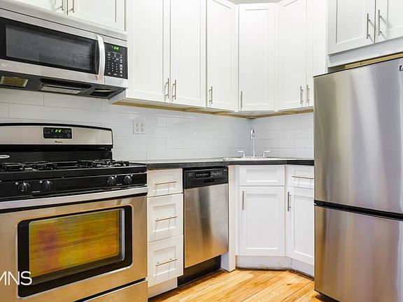 3rd image of 2247 A C P Jr Blvd APT 3BC