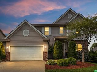 16360 R St, Omaha, NE 68135