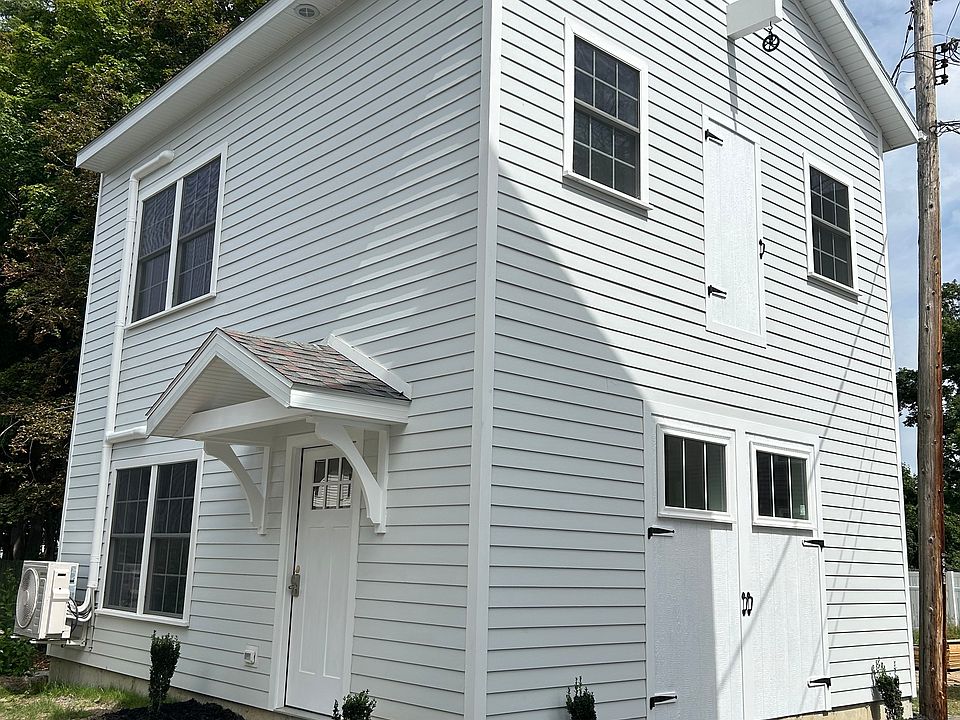1st image of 11 E High St
