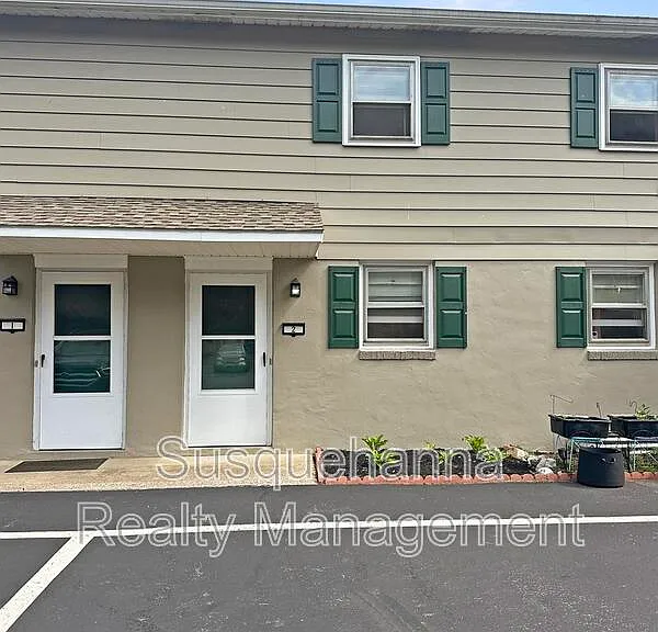 2 Arwin Dr #2 — Photo 1