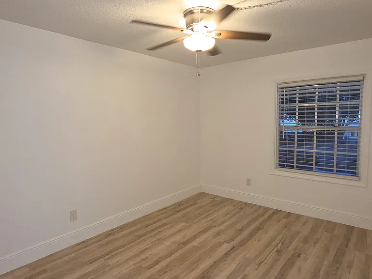 5121 Coquina Key Dr SE #C — Photo 12