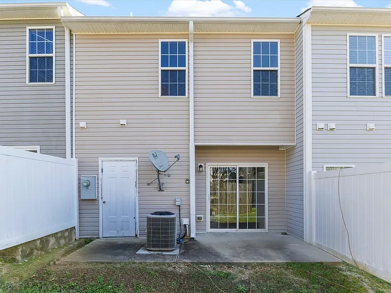 3526 Aldie Ct — Photo 27
