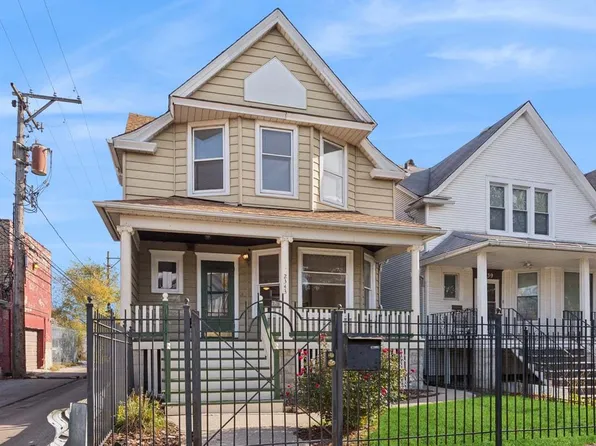 2343 N Lawndale Ave, Chicago, IL 60647
