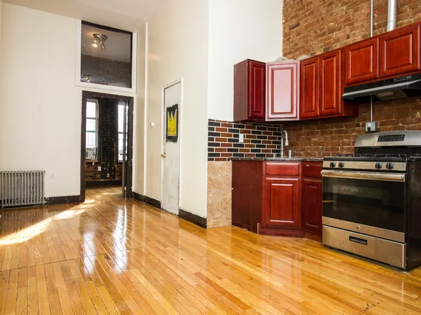48 Wyckoff Avenue image 1 of 13
