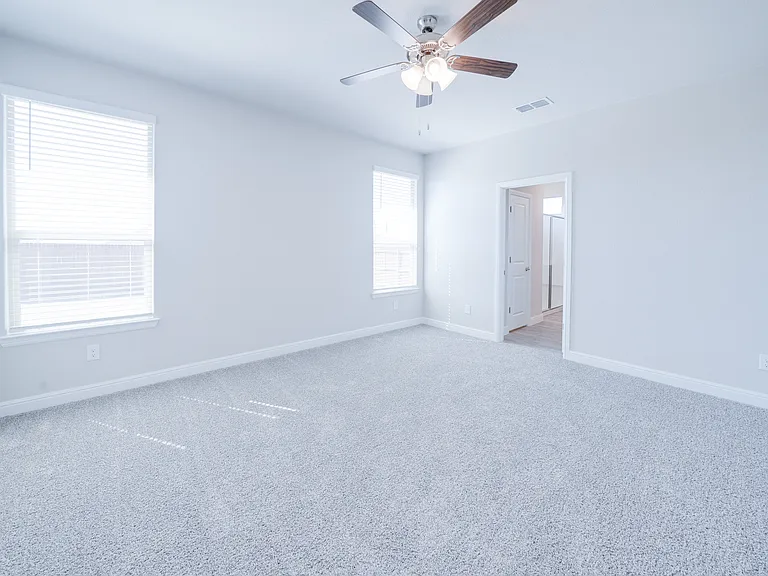 413 Roundstone Rd — Photo 11