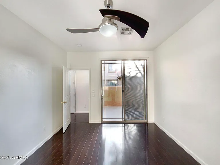 1225 N 36th St #1031 — Photo 16