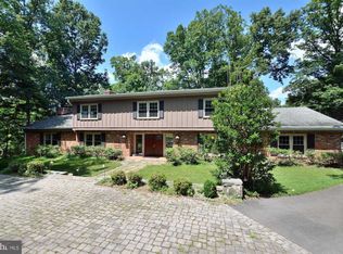 1130 Daleview Dr, Mc Lean, VA 22102