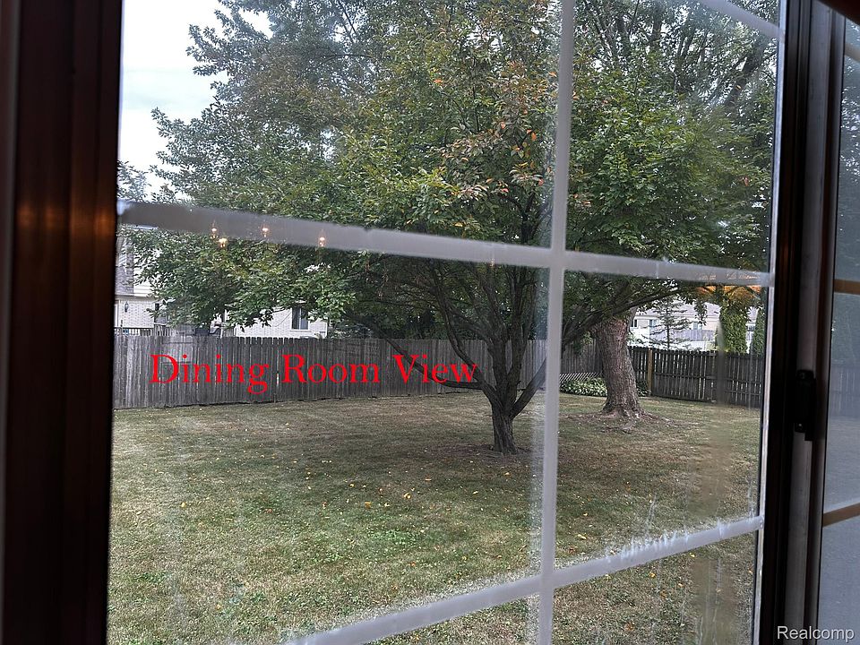 39632 Chaffer St, photo 22