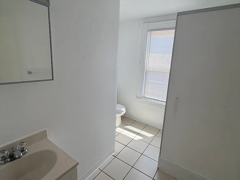 386 Lighthouse Rd — Photo 7