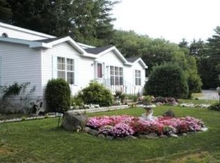 72 Longboat Rd, Wareham, MA 02576