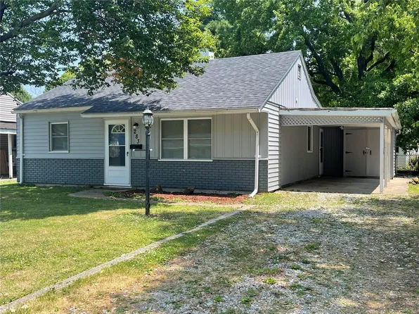 283 S 13th St, Wood River, IL 62095