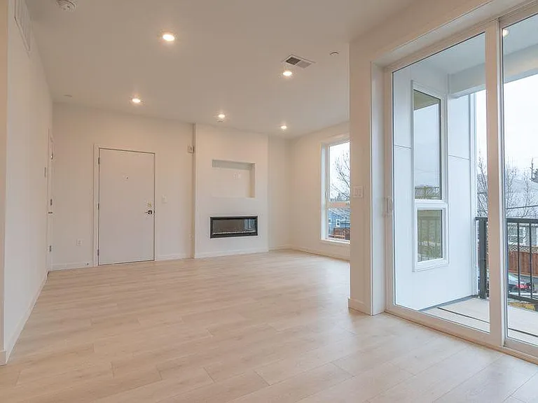 1270 N Wygant St #2 — Photo 17