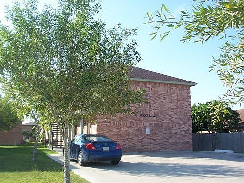 1st image of 753 Sonesta Dr