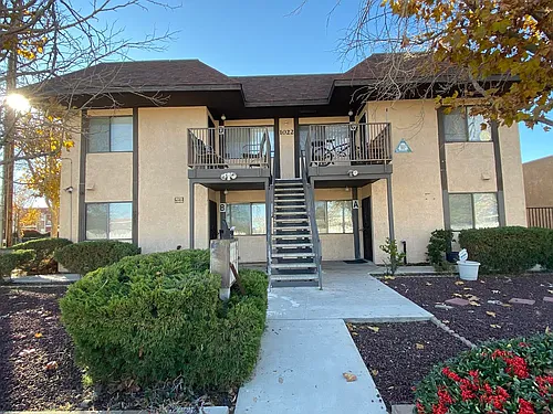 1022 E Avenue Q3 #Q3 Photo 1