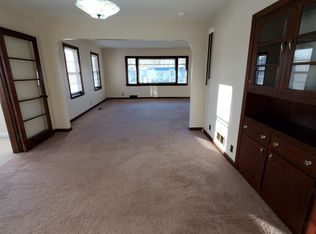 825 S Walnut St, Urbana, OH 43078