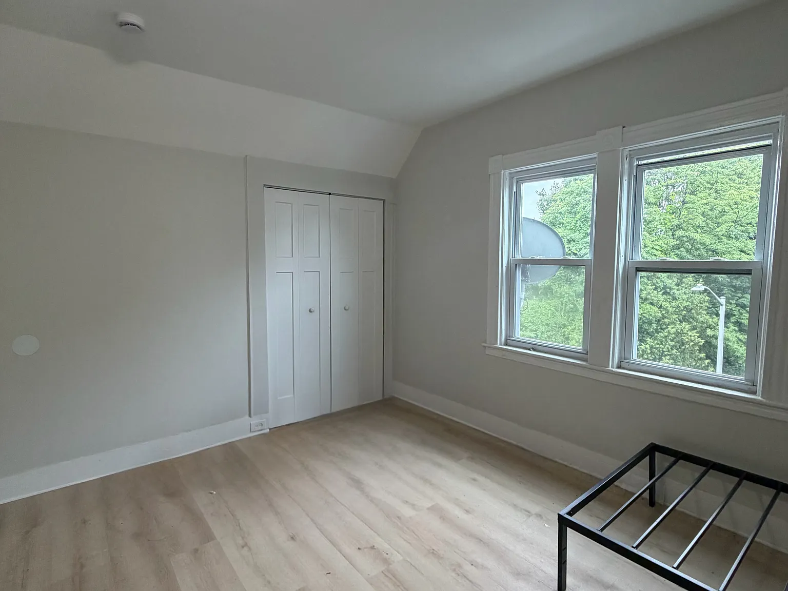 4 bed, $2,600 — Photo 3