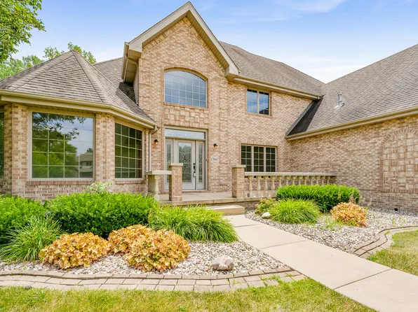 13667 Limerick Dr, Saint John, IN 46373