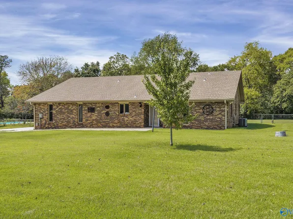 6103 Edwin Jones Dr, Huntsville, AL 35811