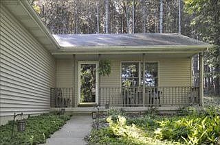 2nd image of 12182 Oakwood Shores St