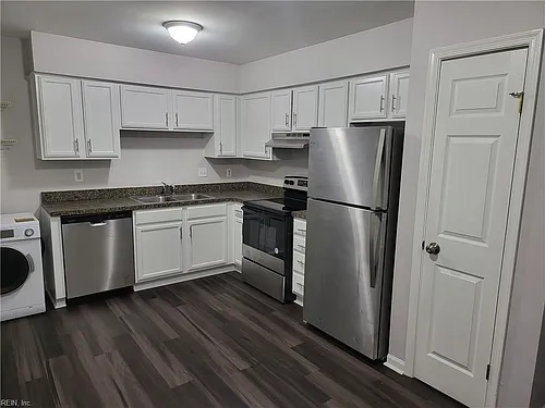 6209 Geneva Way #A Photo 1