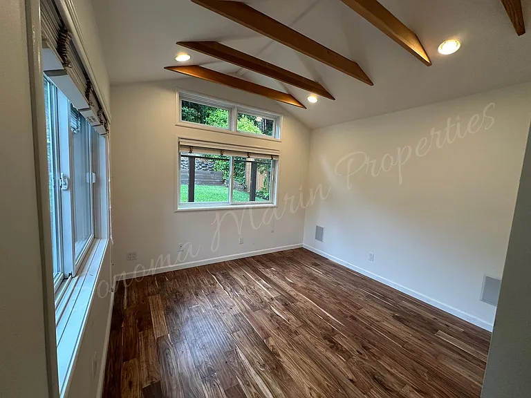 269 Karen Way — Photo 20